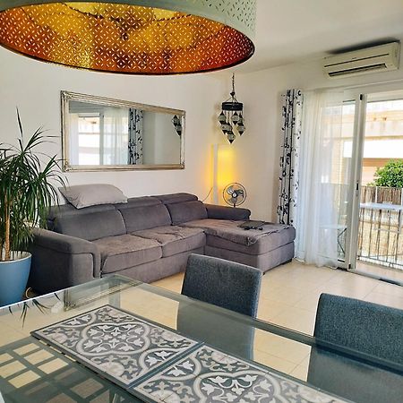 Sitges Welcom Home A Summer Flat In The Heart Of The Village Sitges Kültér fotó